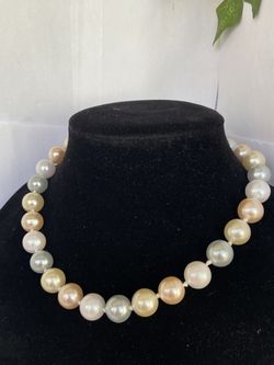 Vintage Multi Colored Pearls 