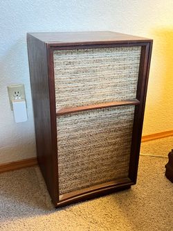 Wharfedale W60 speakers