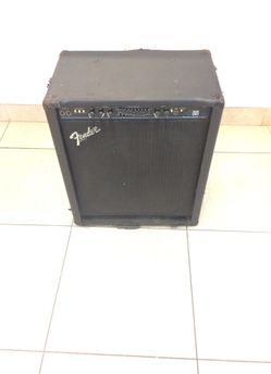 Fender BXR PR286 ベースアンプ Fender BXR 200 PR286 Bass Guitar Amp