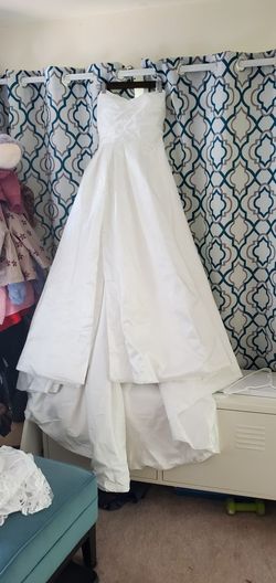 Brand New Size 10 Wedding Dress