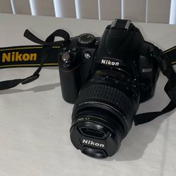 Nikon D5000 Digital Camera Package