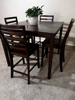 Counter Height Dining Table Set with 4 Chairs