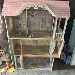 Vintage Doll House