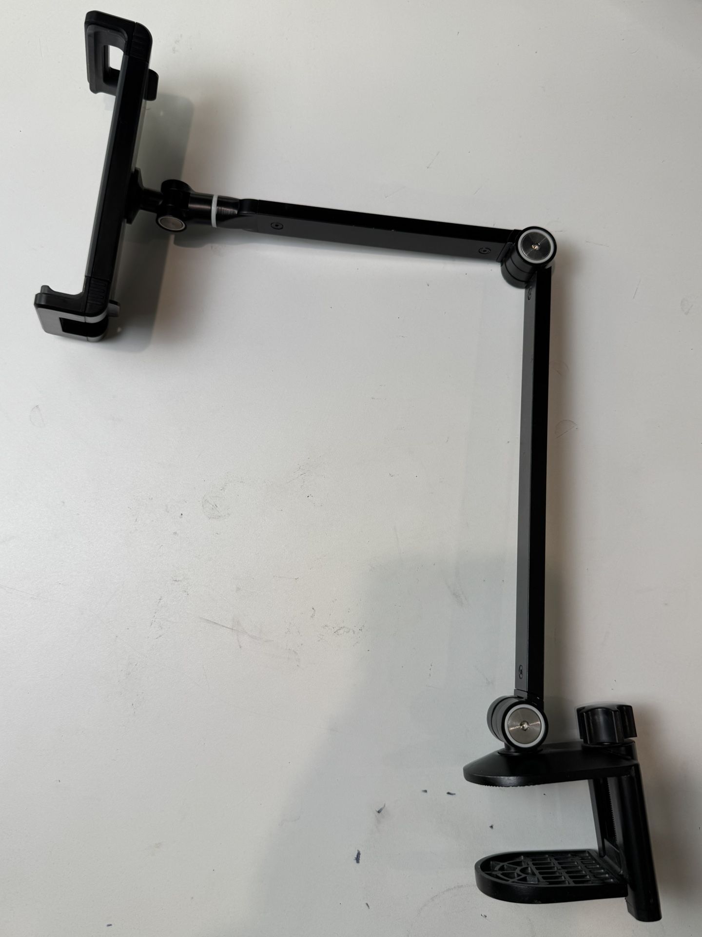Adjustable iPad/Tablet Holder For Desks – Fits All Sizes, Works Great
