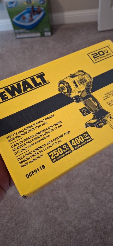 Brand New Dewalt 20v Brushless Impact Wrench Compact 1/2" Compact Size Sealed Box Tool Only
