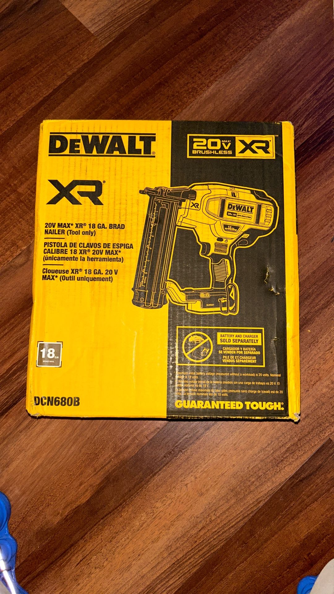 DeWalt,20v max XR 18 GA Brad Nailer,Yellow/Black