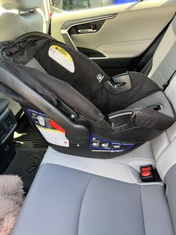 Infant Car Seat Britax