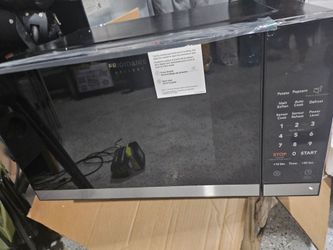 Microwave  frigidaire  2.2
