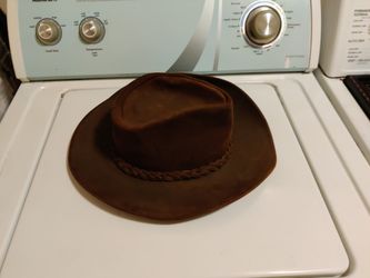 Hat Outback