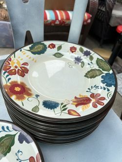 Target Home Set of Stoneware Dishes, Vine Floral Dinner Plates and Salad Plates 11 Large Dishes, Six Salad Plates