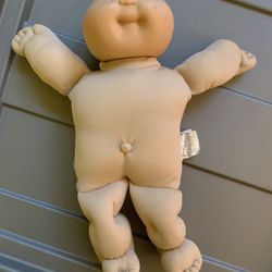 Cabbage patch doll 1985