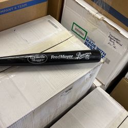 Vintage Pdx Beaver Bat