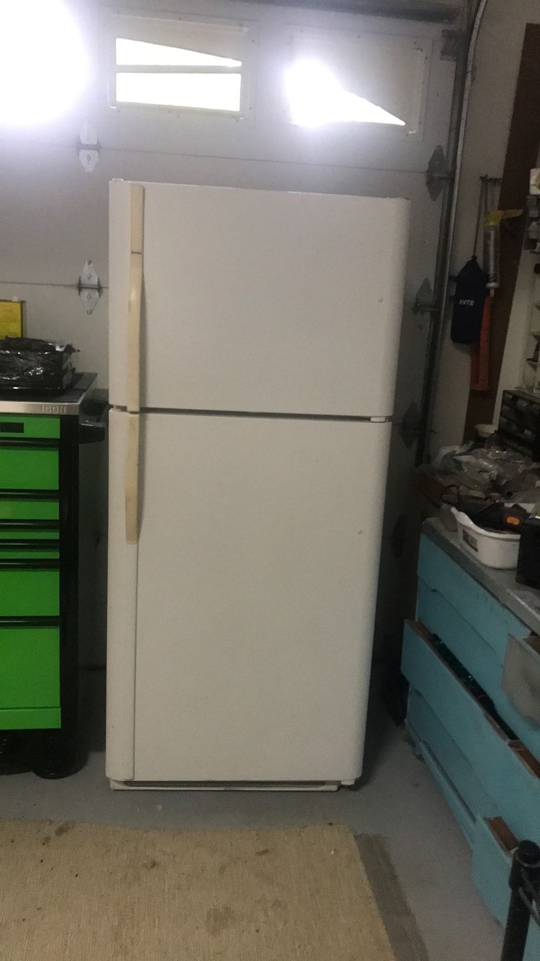 Refrigerator