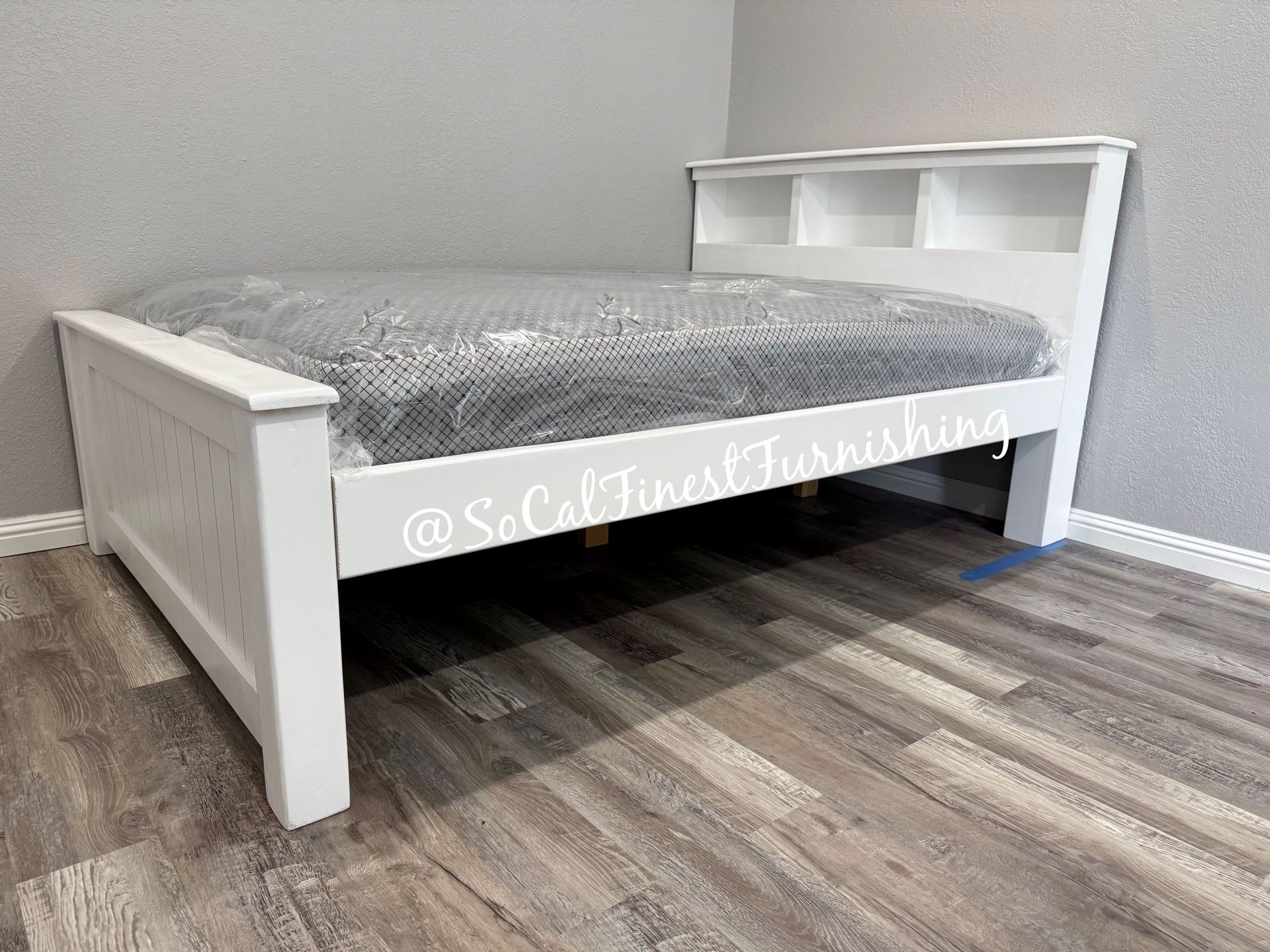 White Full Bed With Mattress
