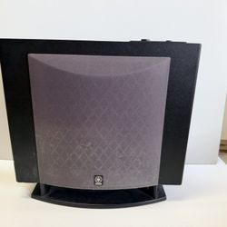 Yamaha YST-FSW100 Powered Subwoofer Home Theater Bass Vintage Audio 70w