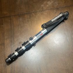 Monopod by Manfrotto