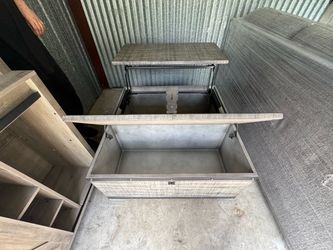 Storage ottoman