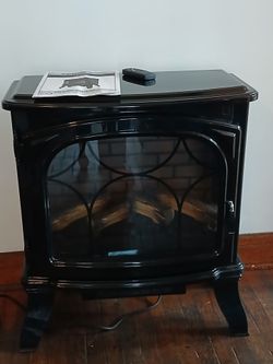 Powerheat CFI-4108-01  Black Electric Fireplace Stove Heater- Remote and Instructions Included- Works Great!