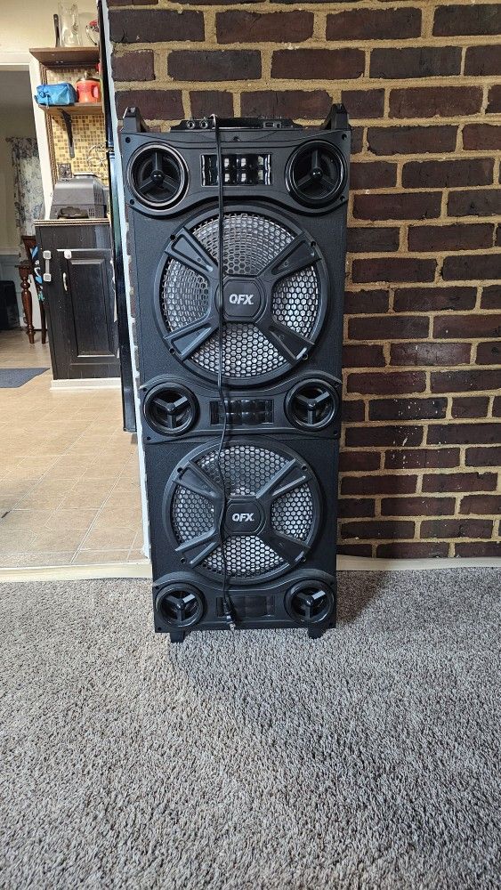Qfx Speaker