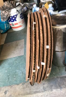 Solid brass nails / Tachuelas decorativas para muebles