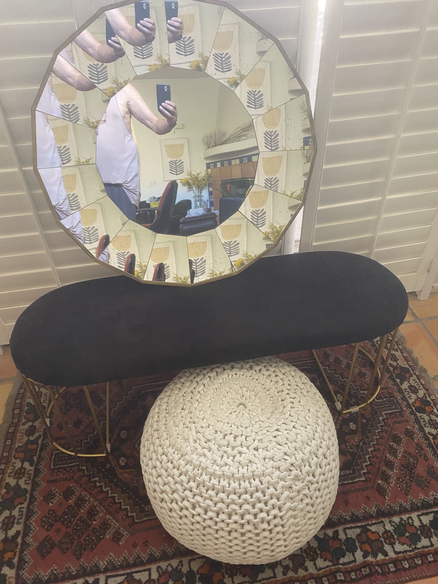 Hassock/mirror/bench