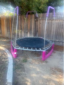 Trampoline