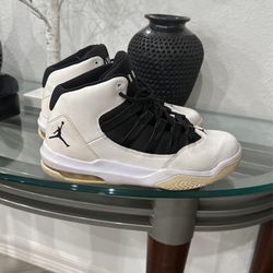 Jordans Size 8