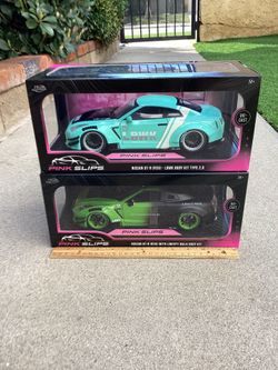 New Nissan GTR (R35) Liberty Walk MetaDiecast Car Scale 1:18 (Valencia) $60 Each One