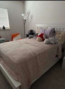 WHITE FULL SIZE BEDROOM SET with mattress