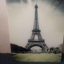 Paris Eiffel Tower