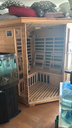 Four person sauna