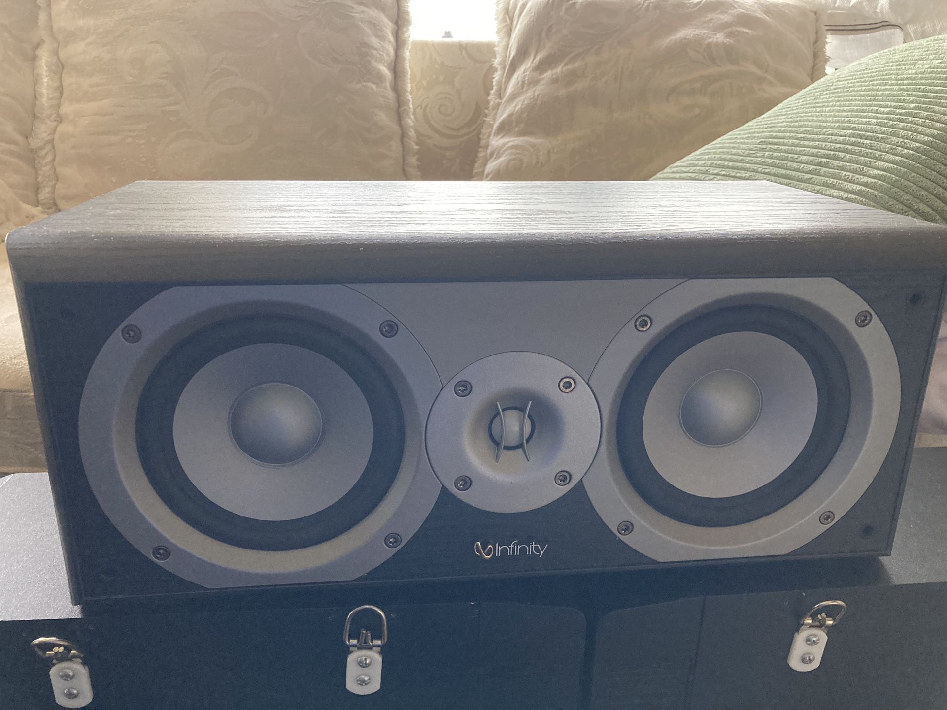 Infinity Primus C25 150 Watt 2 Way Center Speaker Black