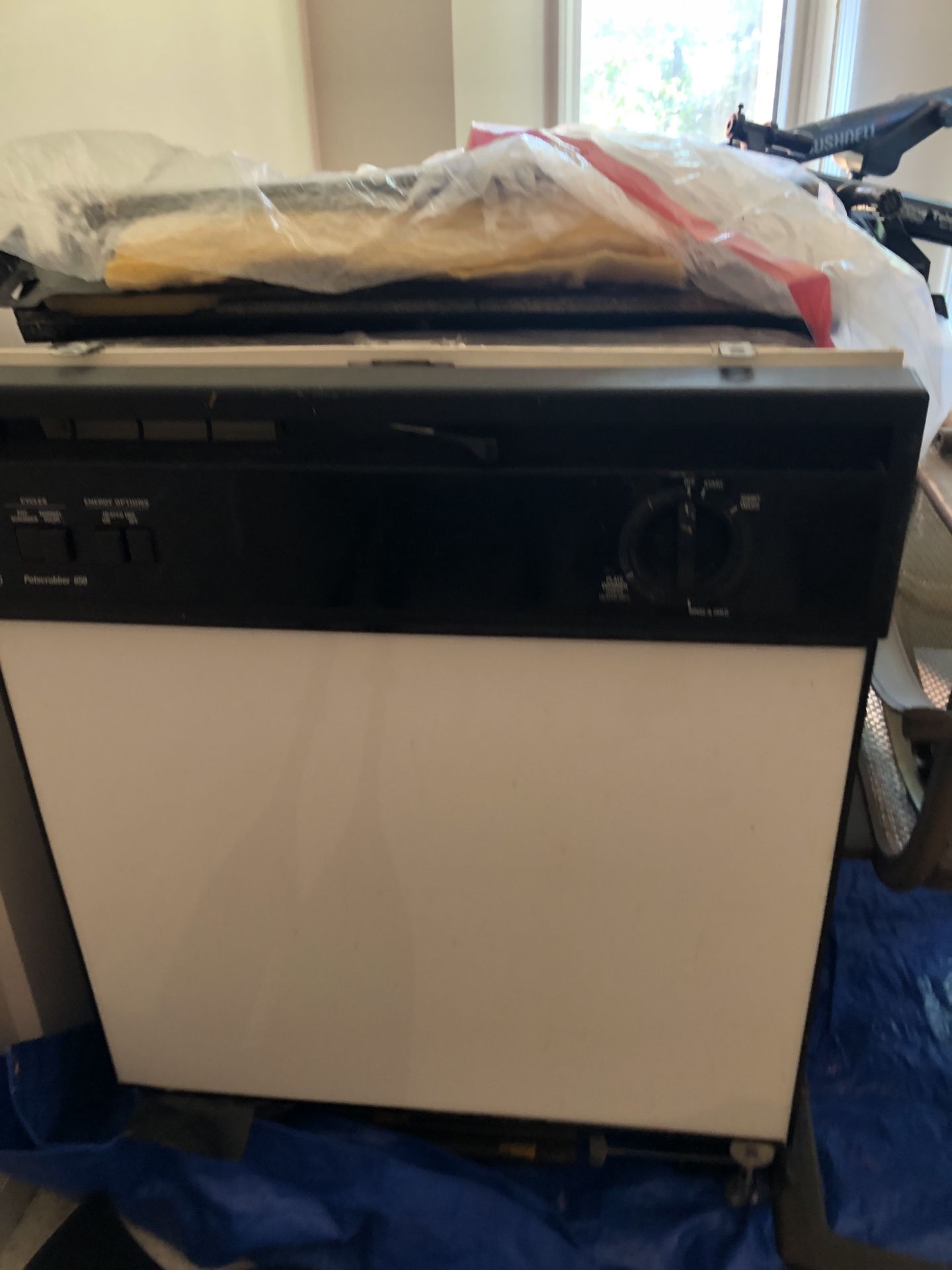 dishwasher 