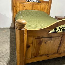 Queen Size Wood Bed Frame