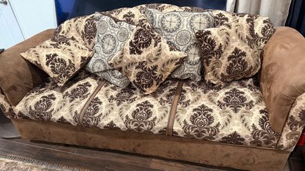 Two couches sofa and loveseat