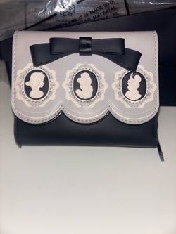 Disney Princess Cameo Tri-Fold Wallet loungefly