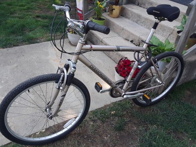 Diamondback *Wildwood Mountain Bike