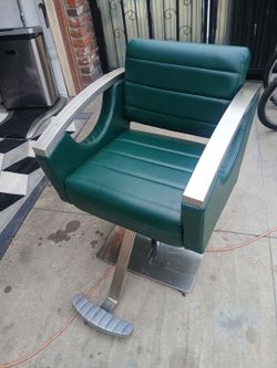Barber chair