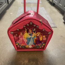 Disney Princesses Roll A Board