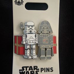 DISNEY STAR WARS STORMTROOPER DARTH VADER PRESENT PIN 2024 HOLIDAYCHRISTMAS