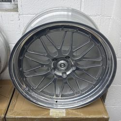 22” Staggered Deep Dish Wheels 5x132 – 22x10.5 / 22x11 Chrome