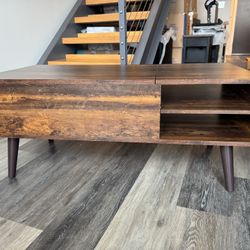 Lift-Top Coffee Table and End Tables