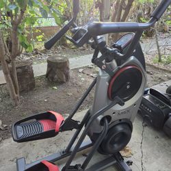 Bowflex max trainer m5