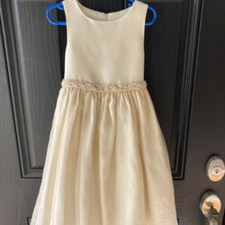 Cinderella cream taffeta sleeveless beaded waist w/ tulle underneath dress sz 5