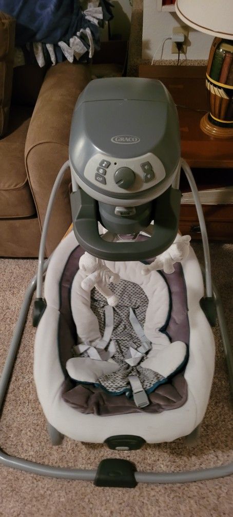 Graco Baby Swing