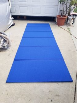 Carpeted Gym Mat / Cheer Mat / Exercise Mat