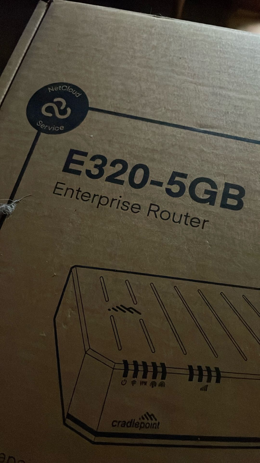 Cradlepoint E320-5GB Enterprice Router