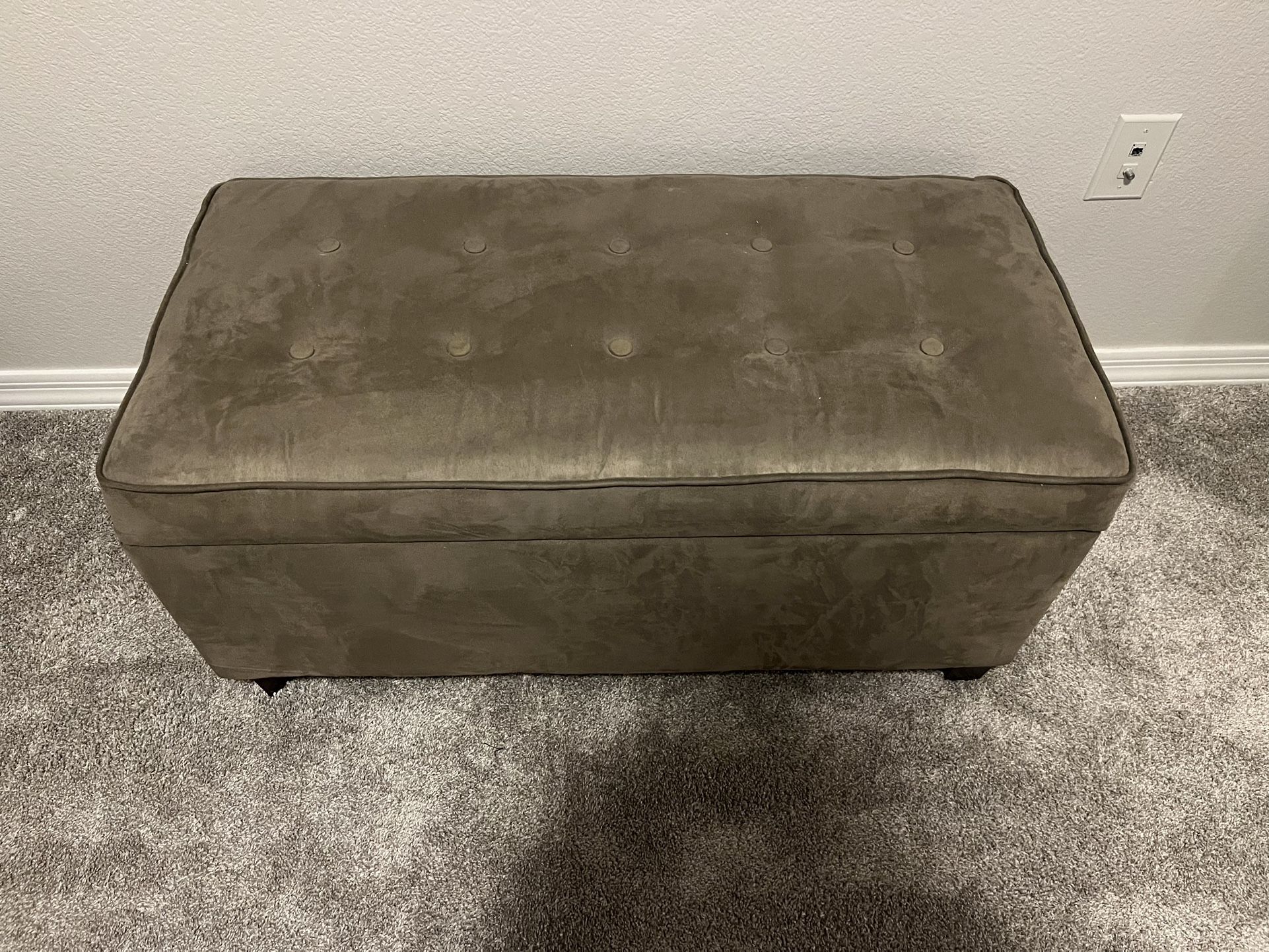 Green Tufted Storage Ottoman