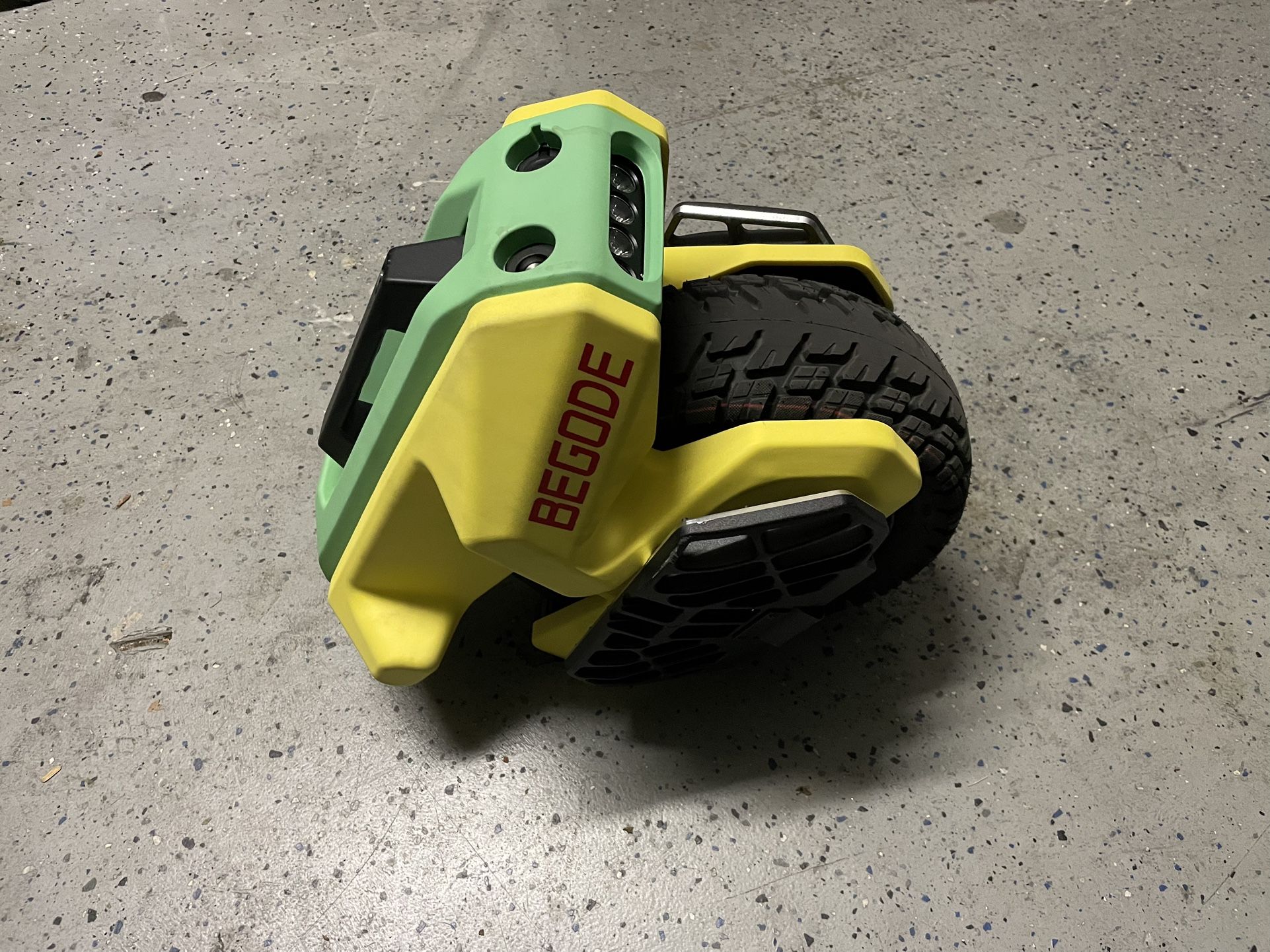BRAND NEW BEGODE MINI M10 Electric Motorcycle