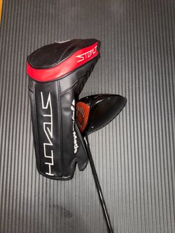 OG RH Stiff Taylormade Stealth Driver 9.0 degrees w headcover